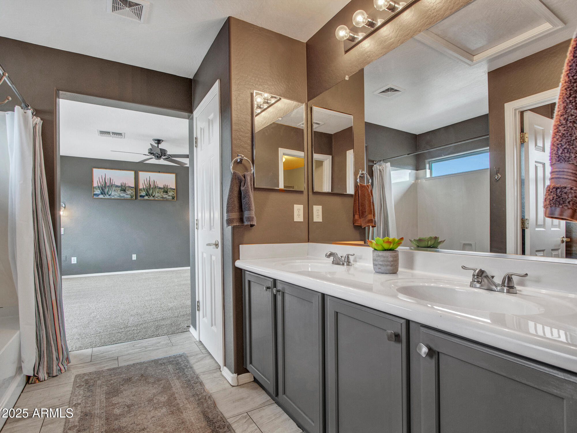 Anthem, Arizona 85086, United States, 4 Bedrooms Bedrooms, ,3 BathroomsBathrooms,Residential,Active,198467