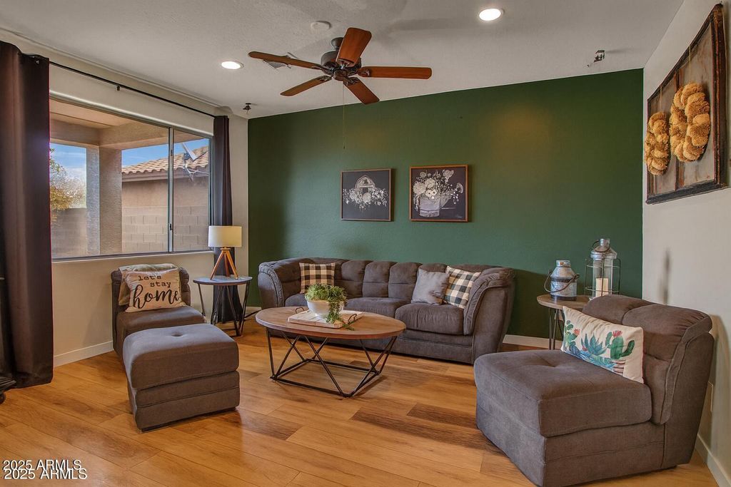 Photo of 1806 W Twain Drive, Anthem, AZ 85086 (MLS # 6906568)
