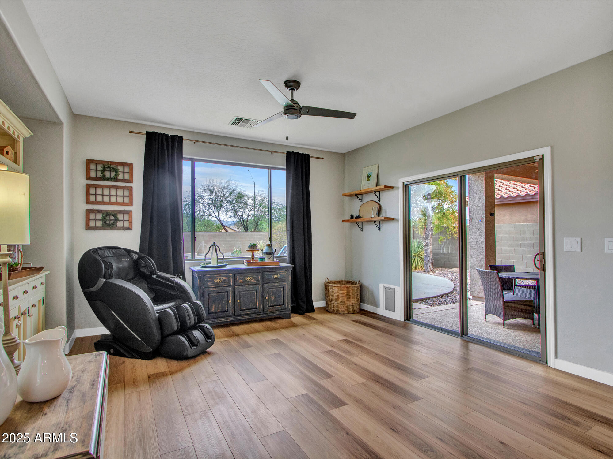 Anthem, Arizona 85086, United States, 4 Bedrooms Bedrooms, ,3 BathroomsBathrooms,Residential,Active,198467