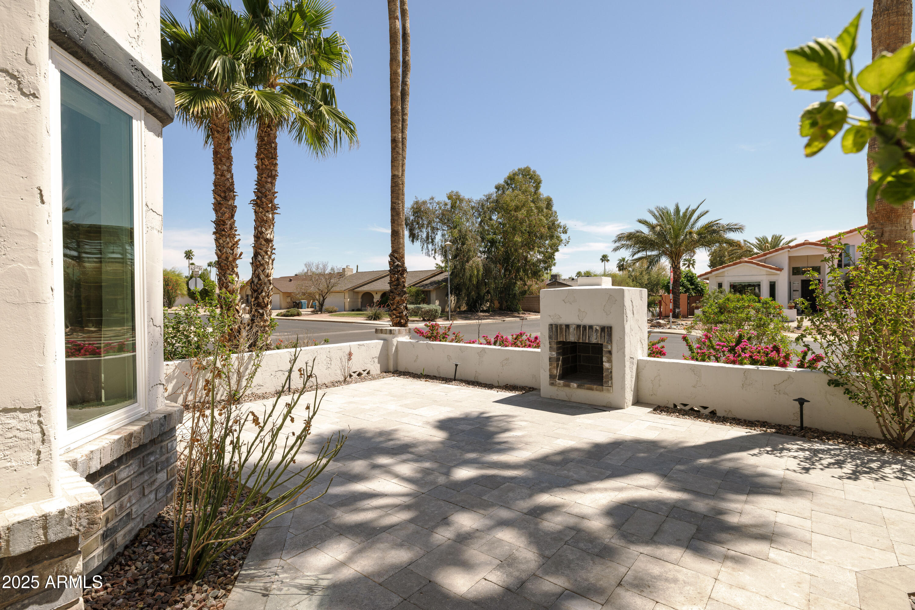 6174 E JANICE Way