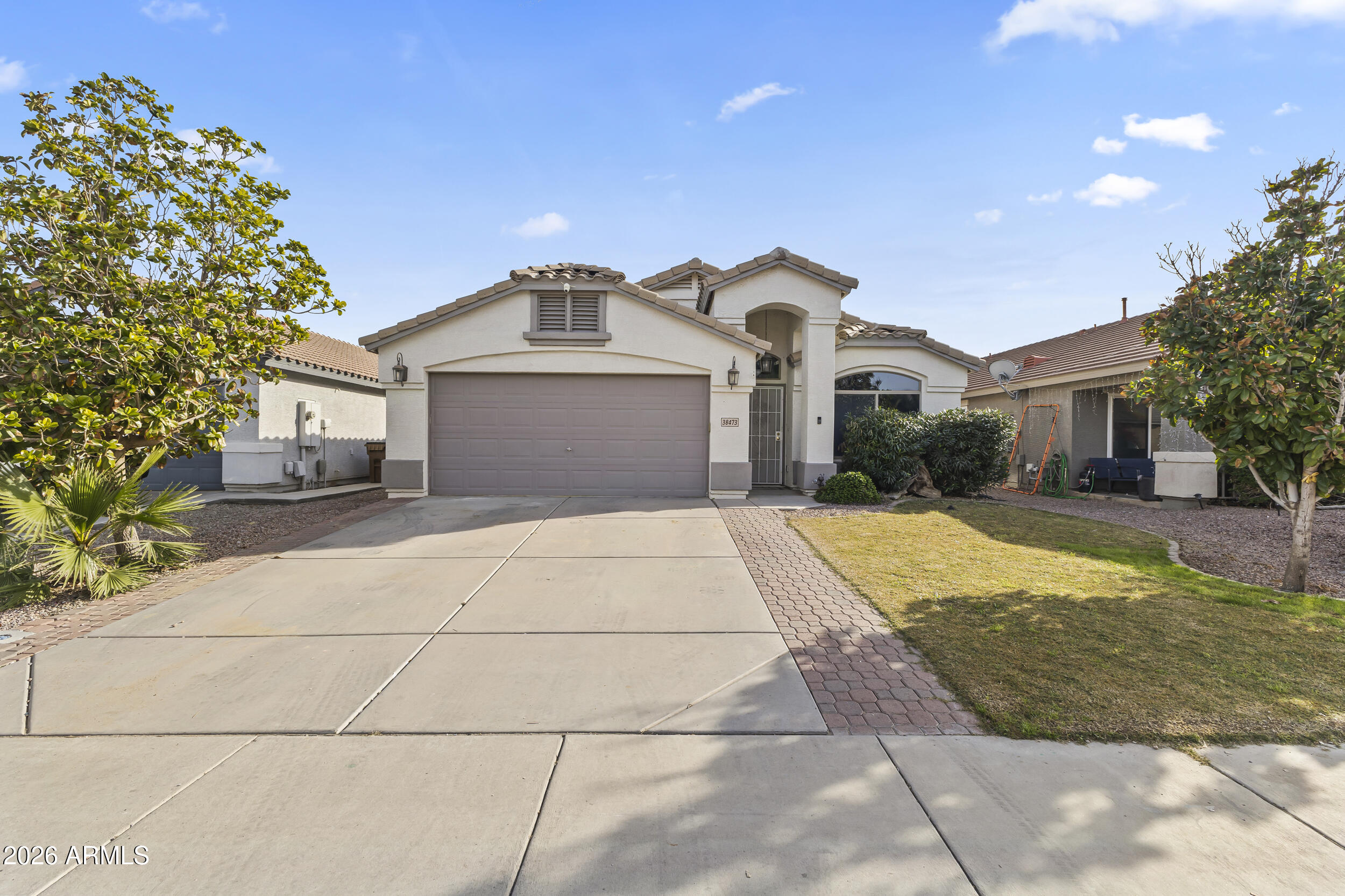 38473 N JONATHAN Street