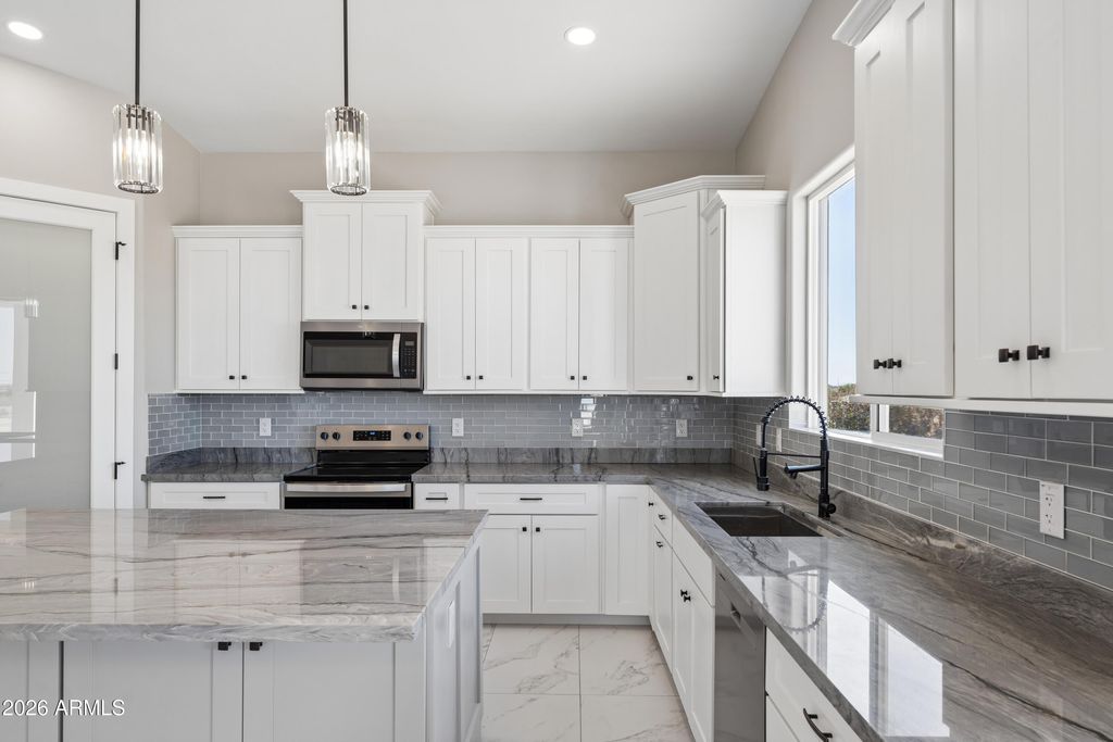 Photo of 37761 W Montecito Avenue, Tonopah, AZ 85354 (MLS # 7028034)