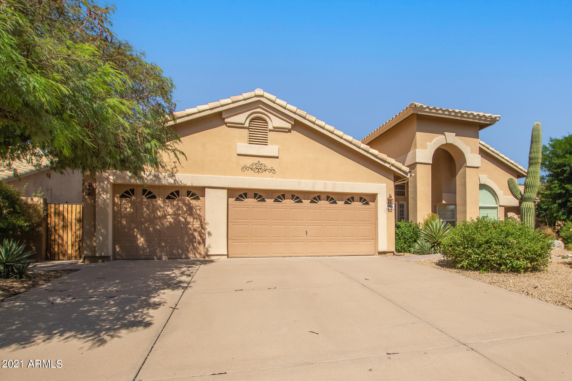 9386 E SOUTHWIND Lane