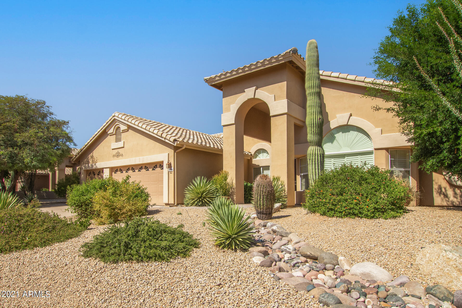 9386 E SOUTHWIND Lane