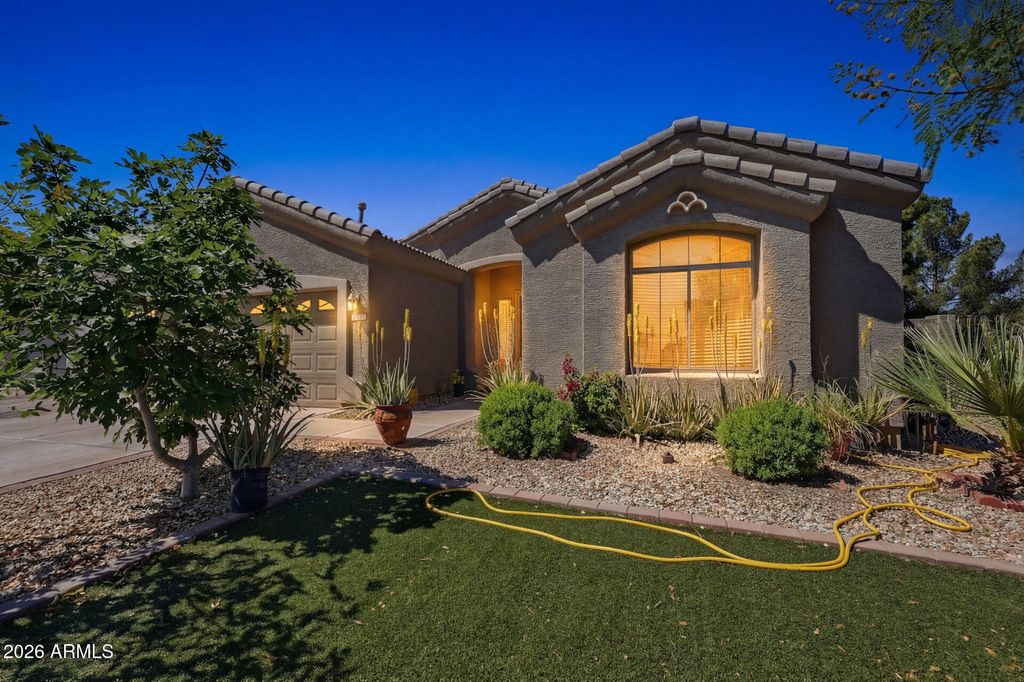 Photo of 10961 W Chase Lane, Avondale, AZ 85323 (MLS # 6998086)