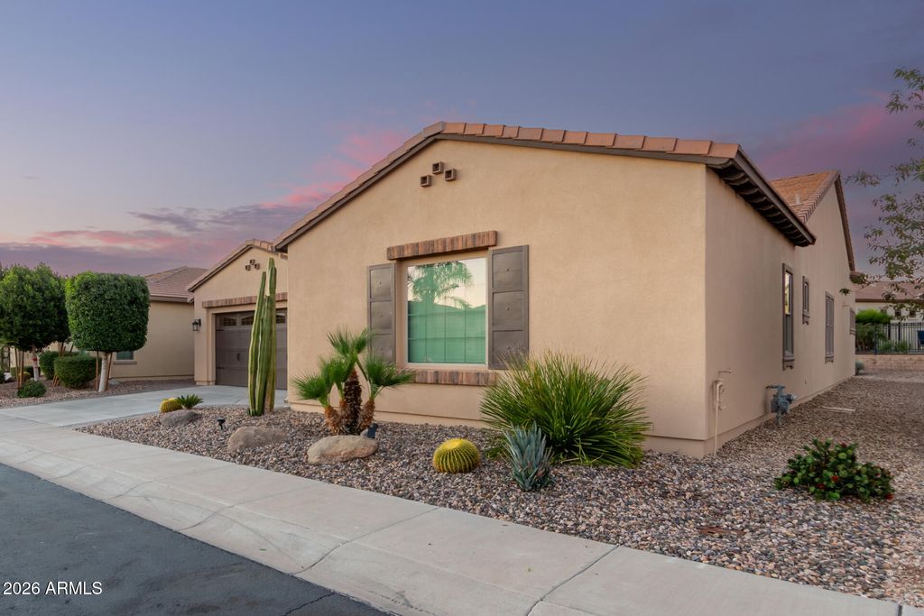 Photo of 174 E Atacama Lane, Queen Creek, AZ 85140 (MLS # 6972447)