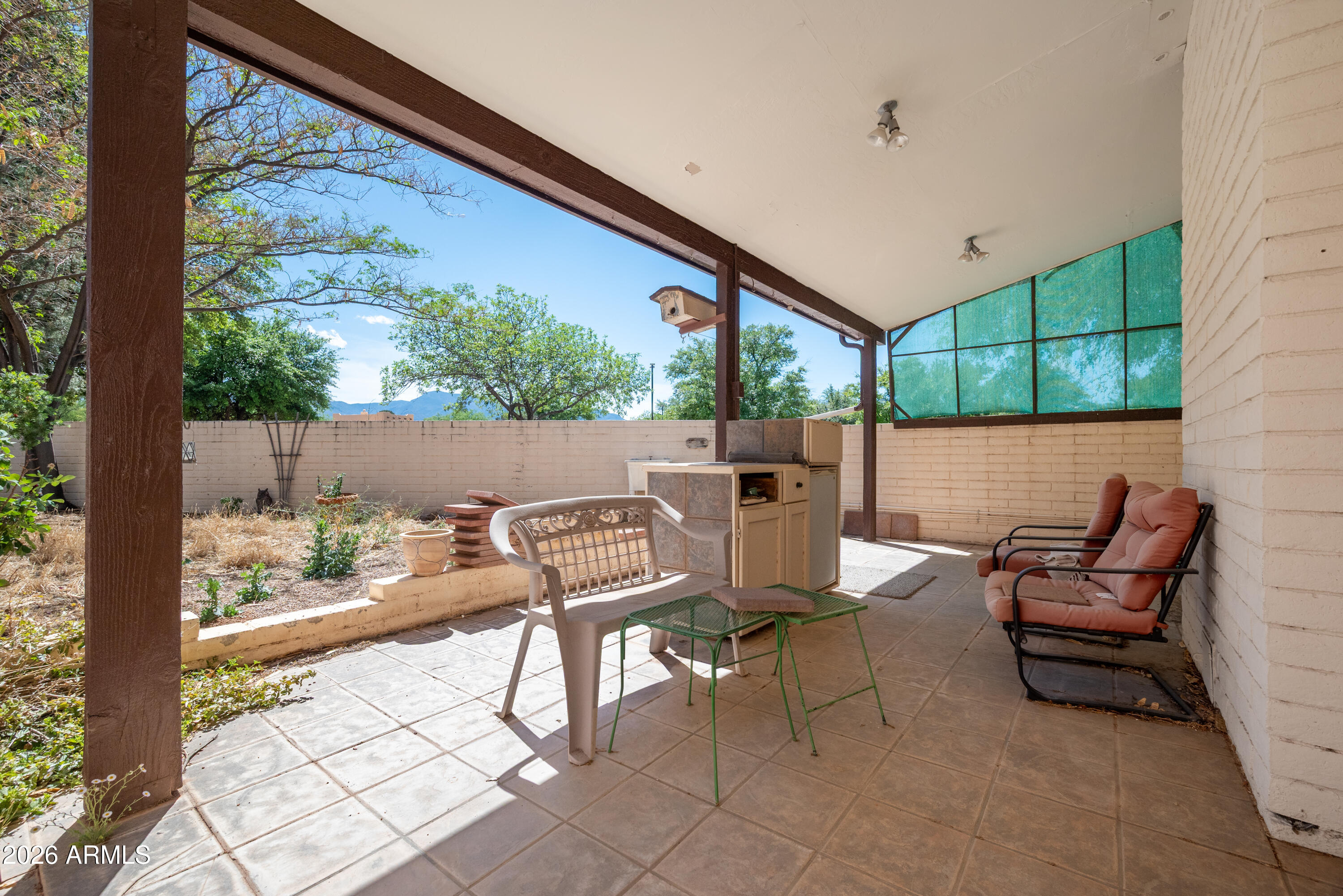 THE GREENWAYS UNIT 1 - Residential