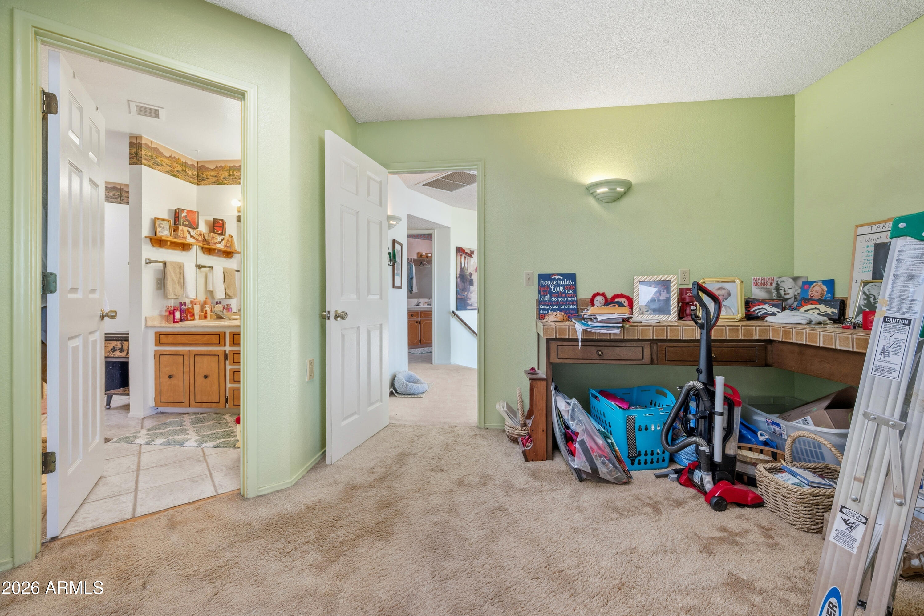 THE GREENWAYS UNIT 1 - Residential