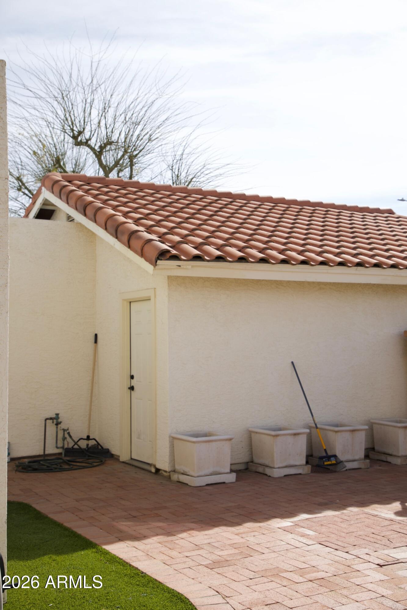 2318 W IRONWOOD Drive