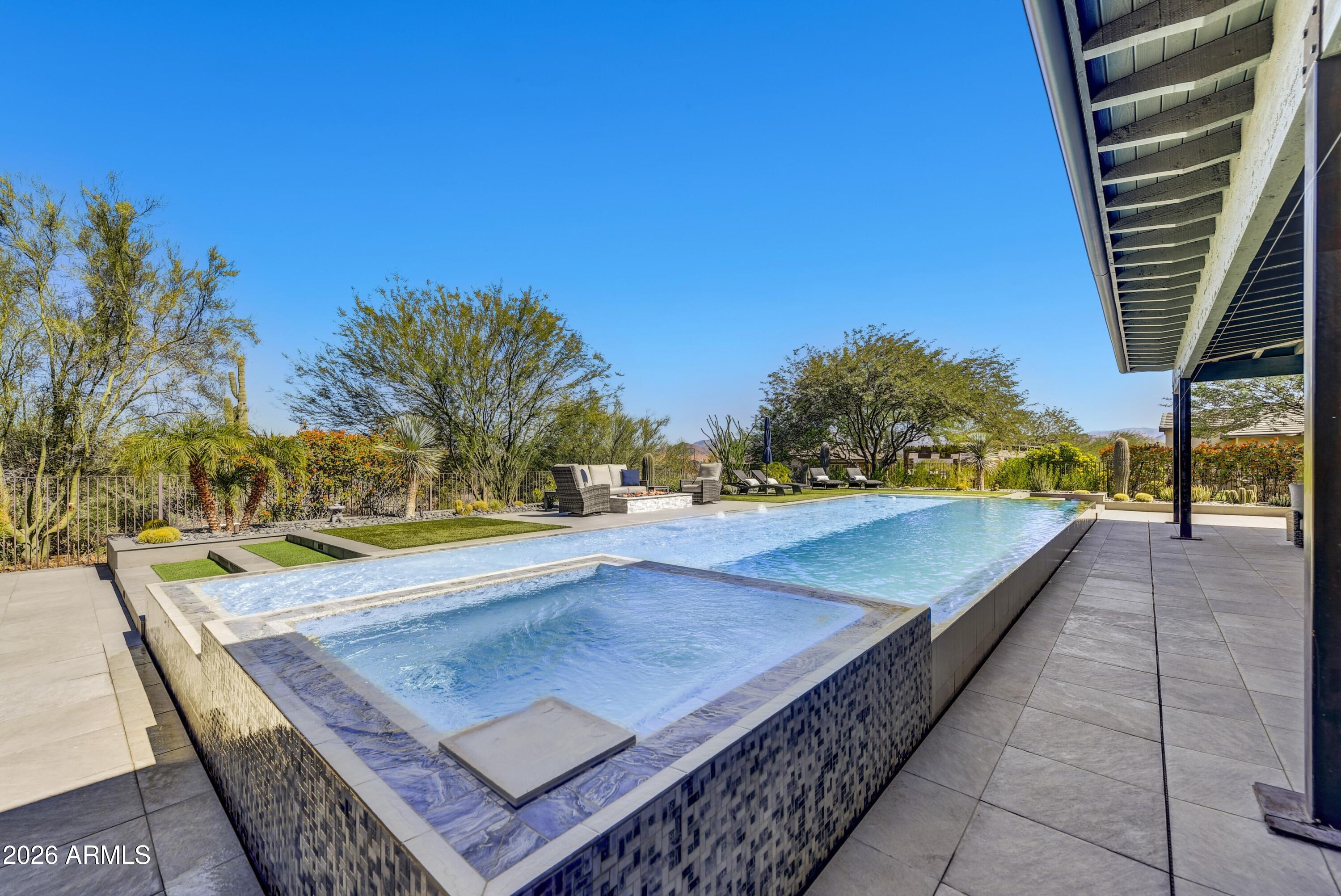 TRILOGY AT VERDE RIVER - Residential