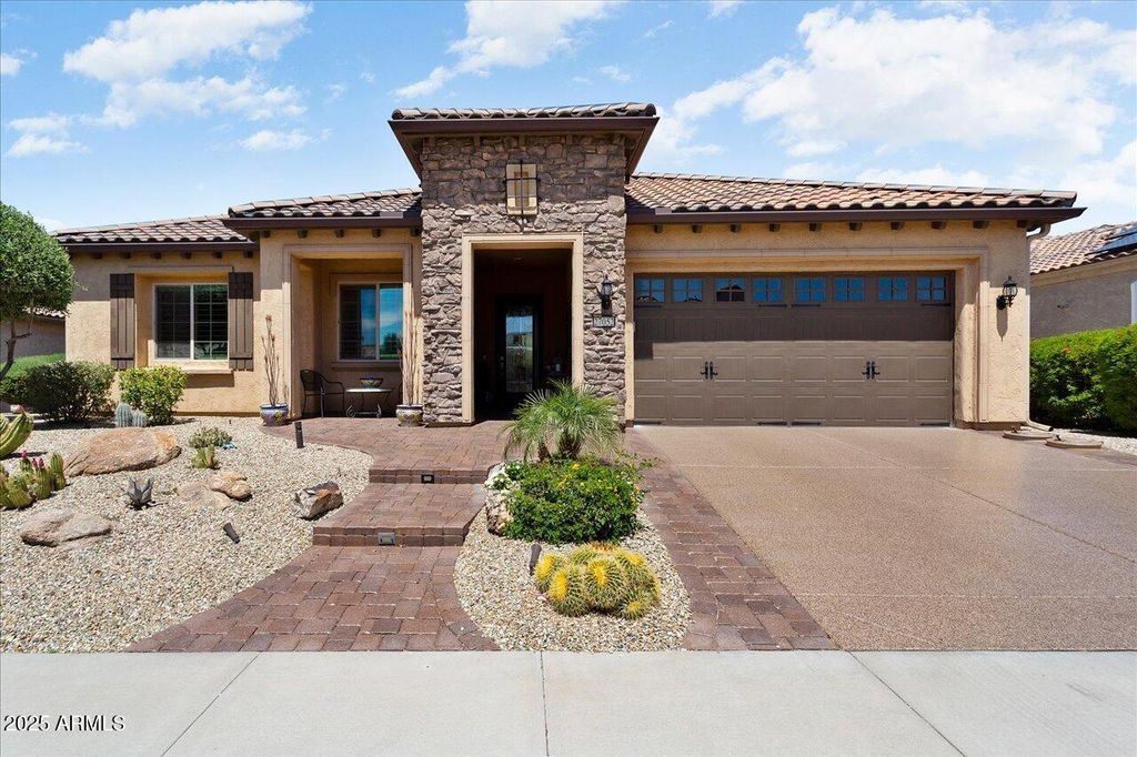 Photo of 27052 W Oraibi Drive, Buckeye, AZ 85396 (MLS # 6926693)