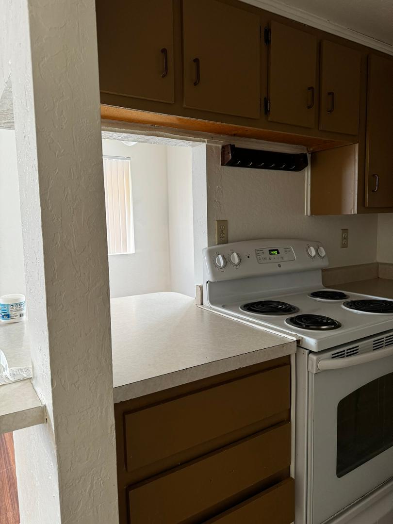 12221 W Bell Road 241