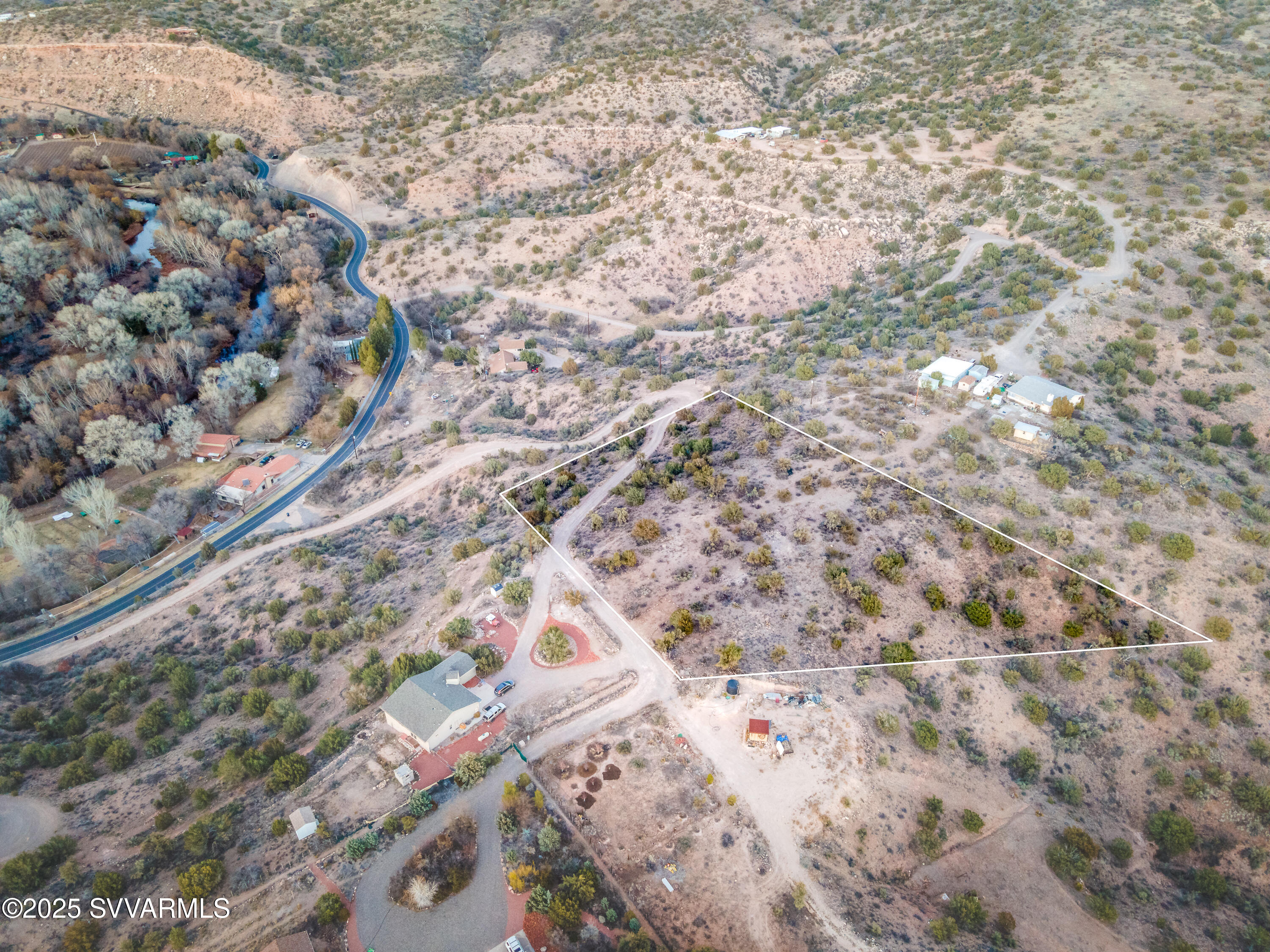 Under 5 Acres - Land