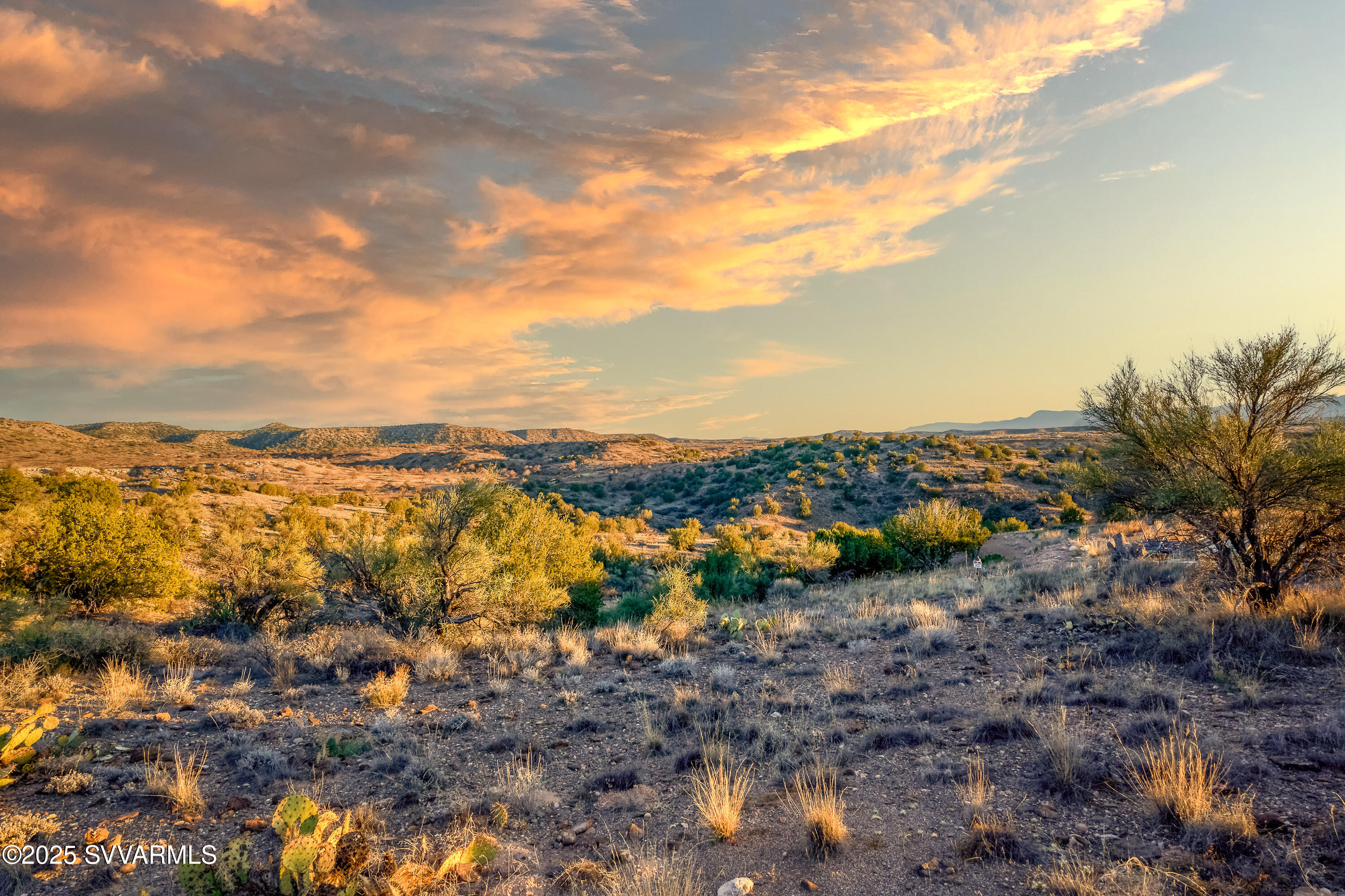 Under 5 Acres - Land