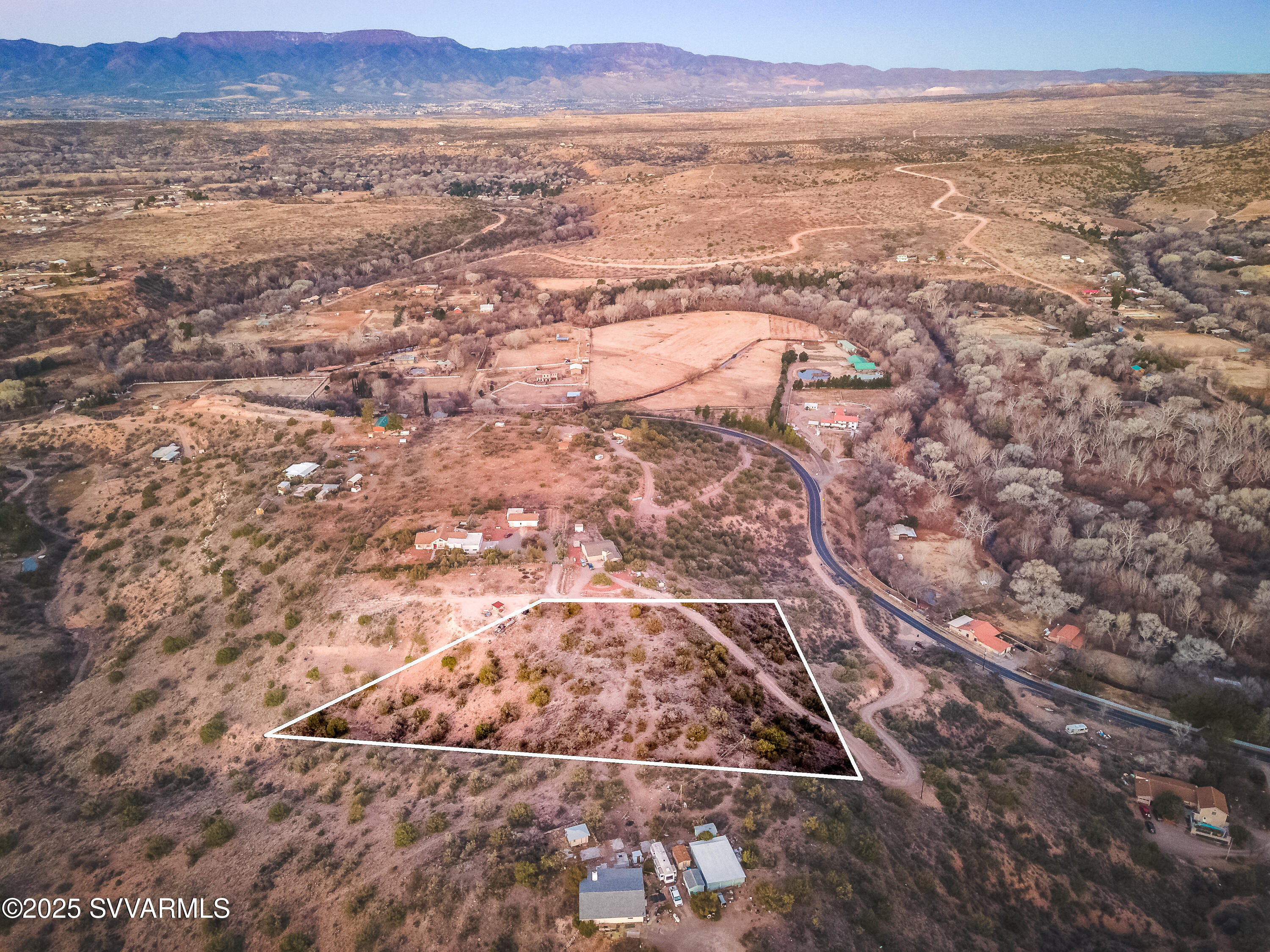 Under 5 Acres - Land