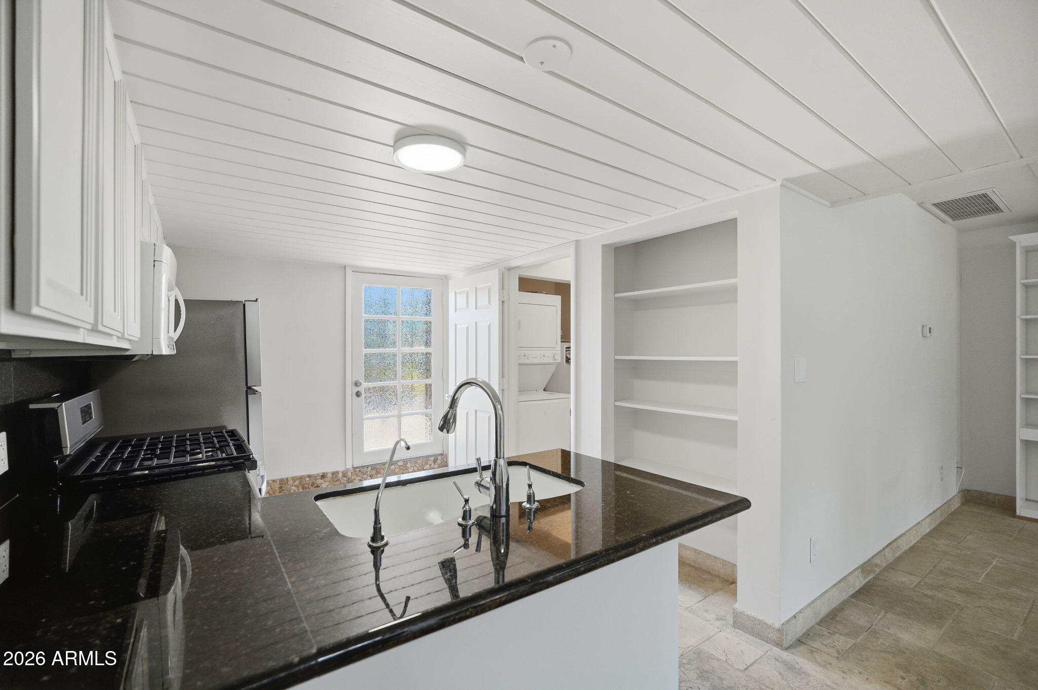 4540 N 44TH Street 8