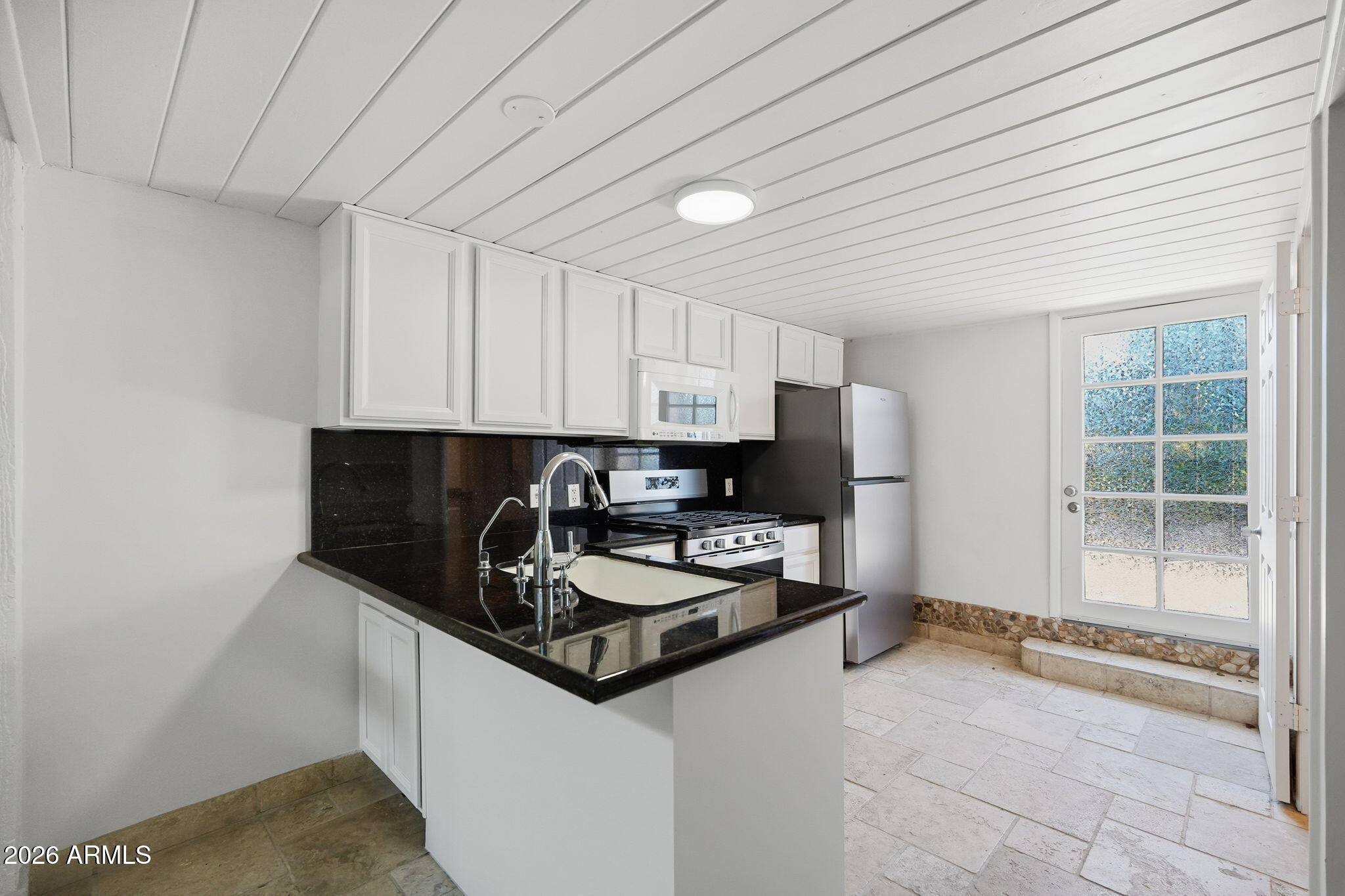 4540 N 44TH Street 8