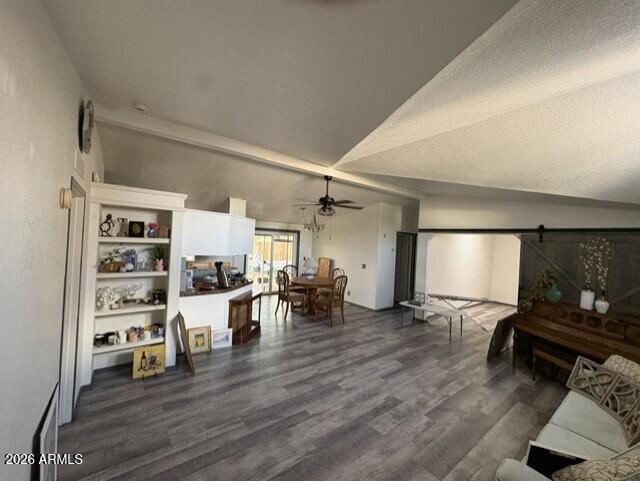 490 W SMOKETREE Street
