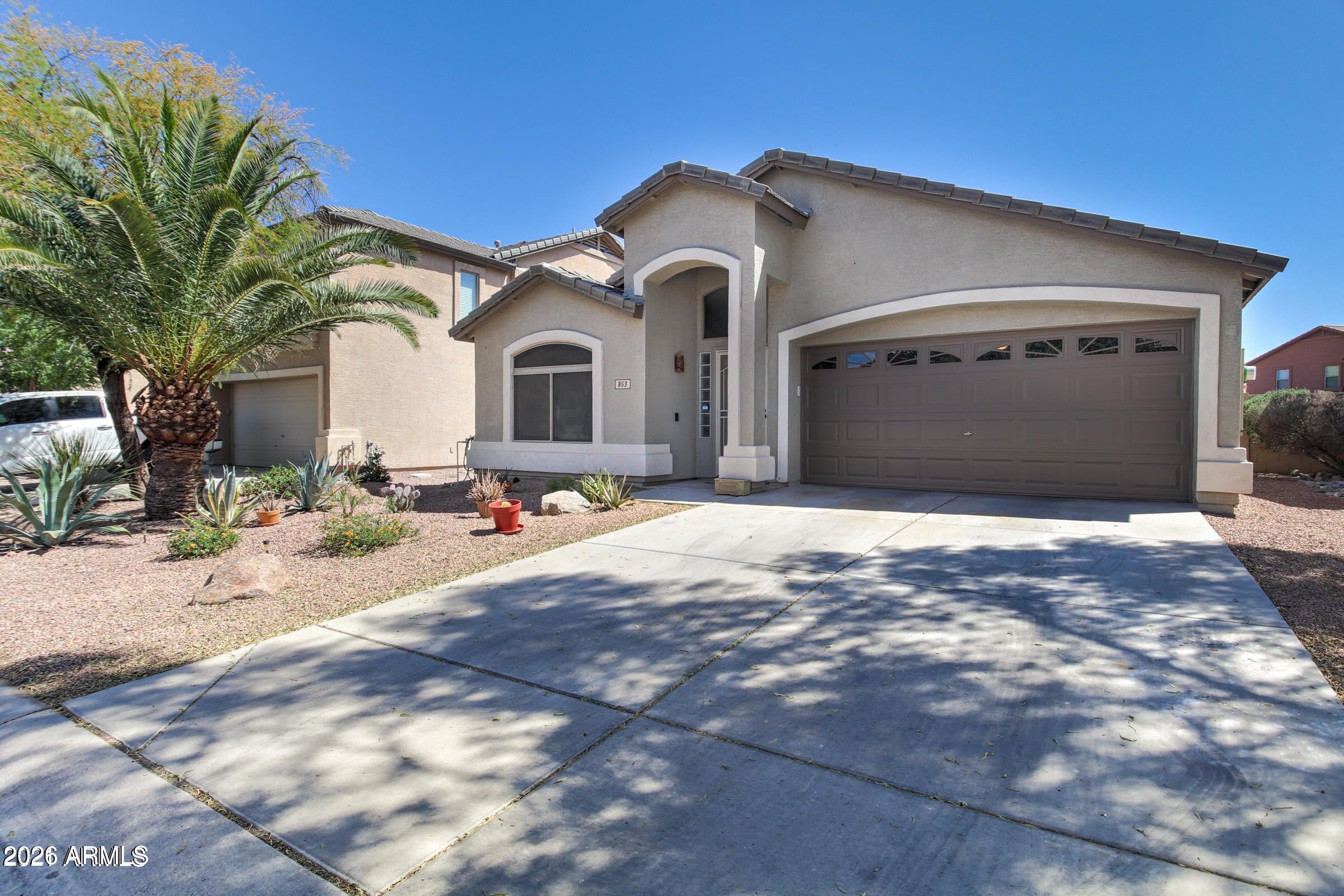 853 E MOUNTAIN VIEW Road
