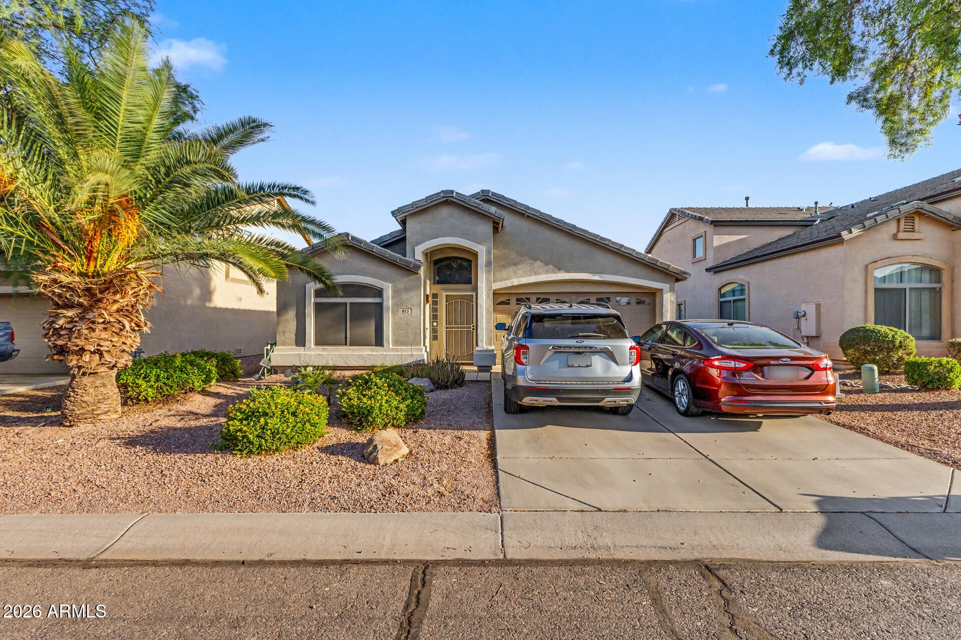 853 E MOUNTAIN VIEW Road