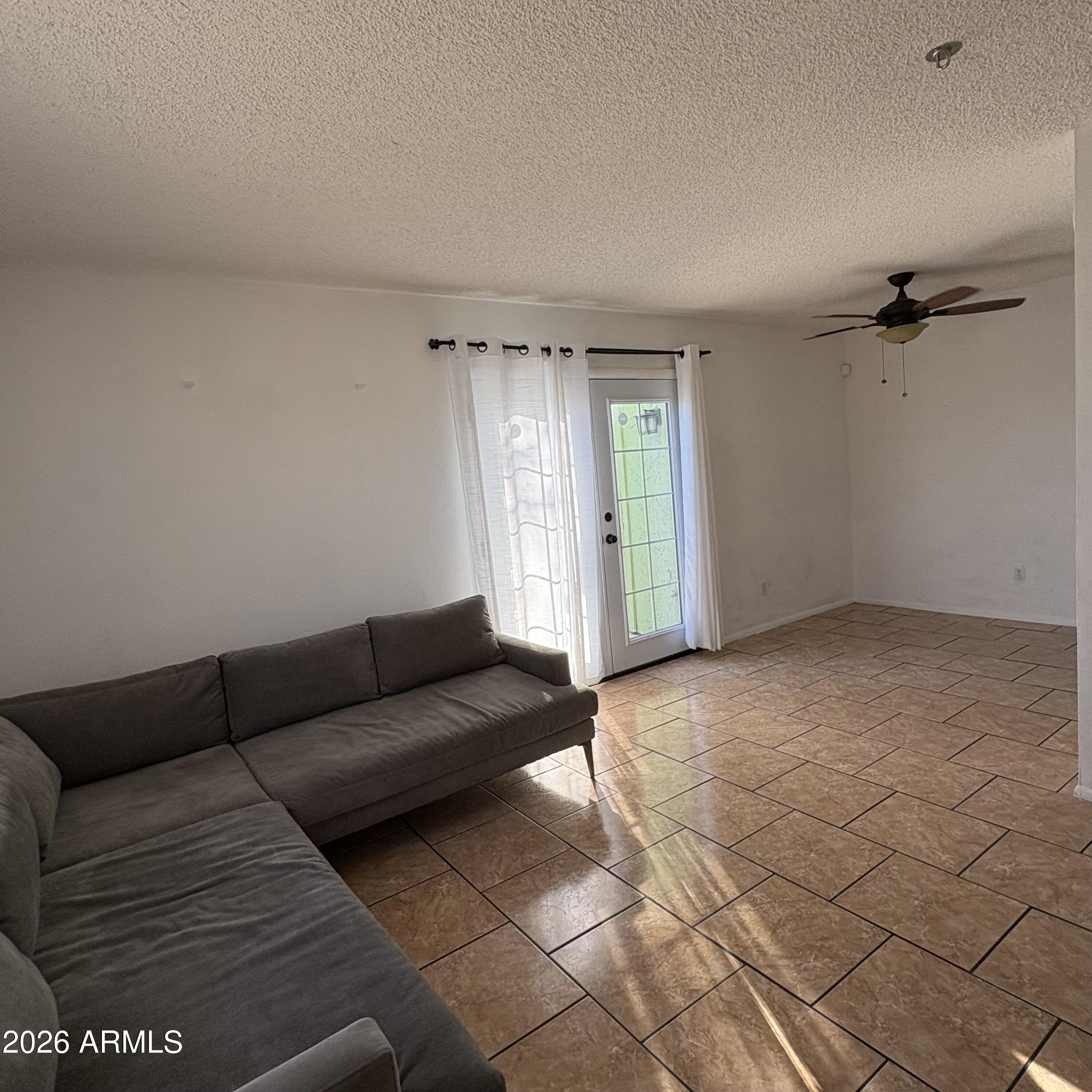 VILLA SIERRA MADRE - Residential