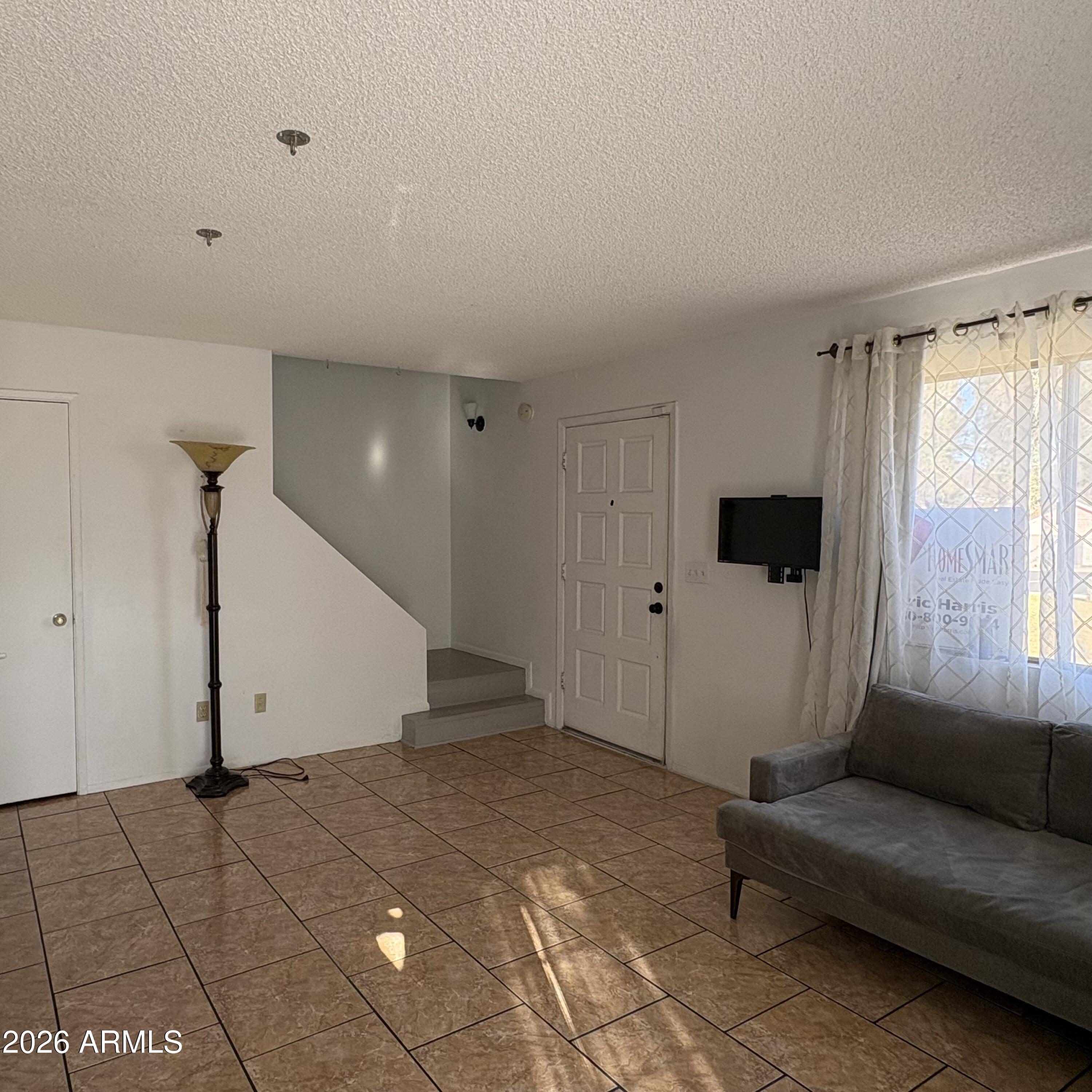 VILLA SIERRA MADRE - Residential