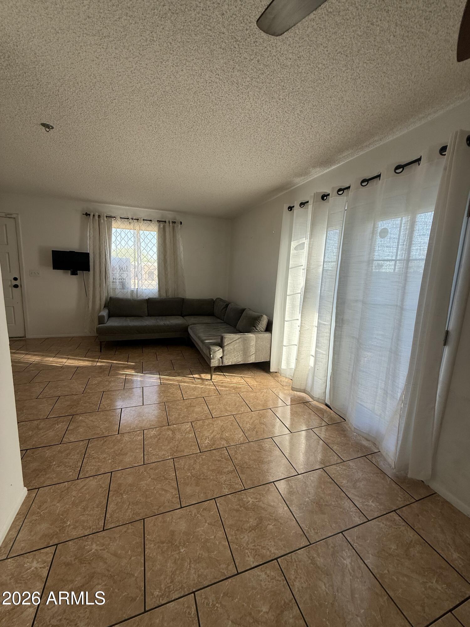 VILLA SIERRA MADRE - Residential