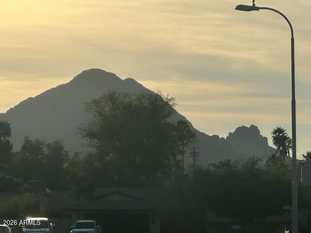 Photo of 8338 E Valley View Road, Scottsdale, AZ 85250 (MLS # 7000143)