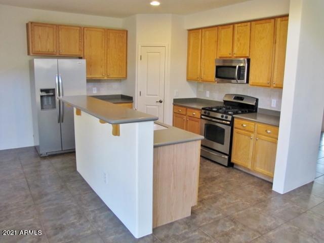 LEGENDS AT VALIENTE UNIT 2 - Residential Lease