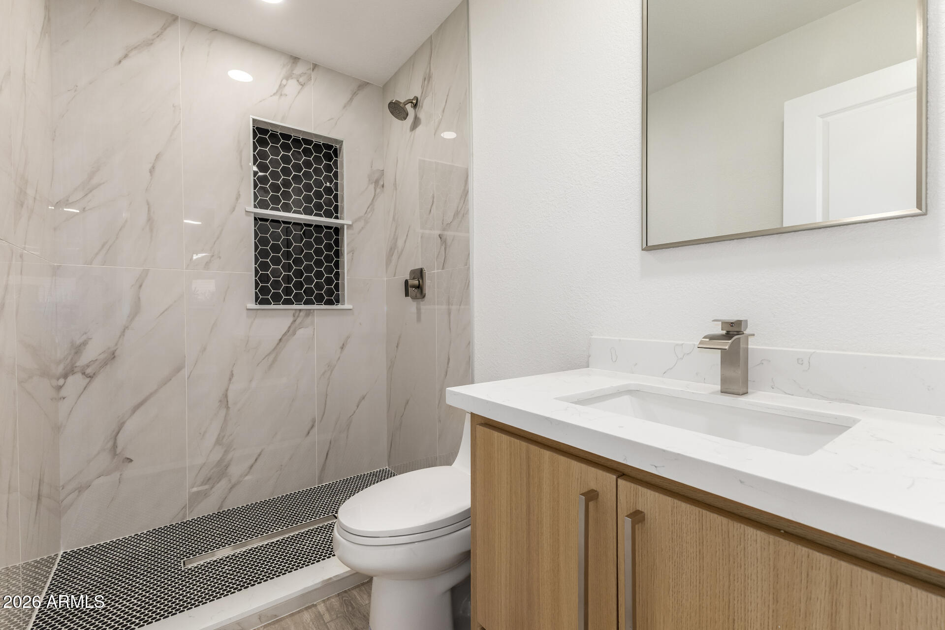 6721 E MCDOWELL Road 302c