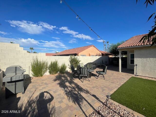 3706 E DESERT FLOWER Lane