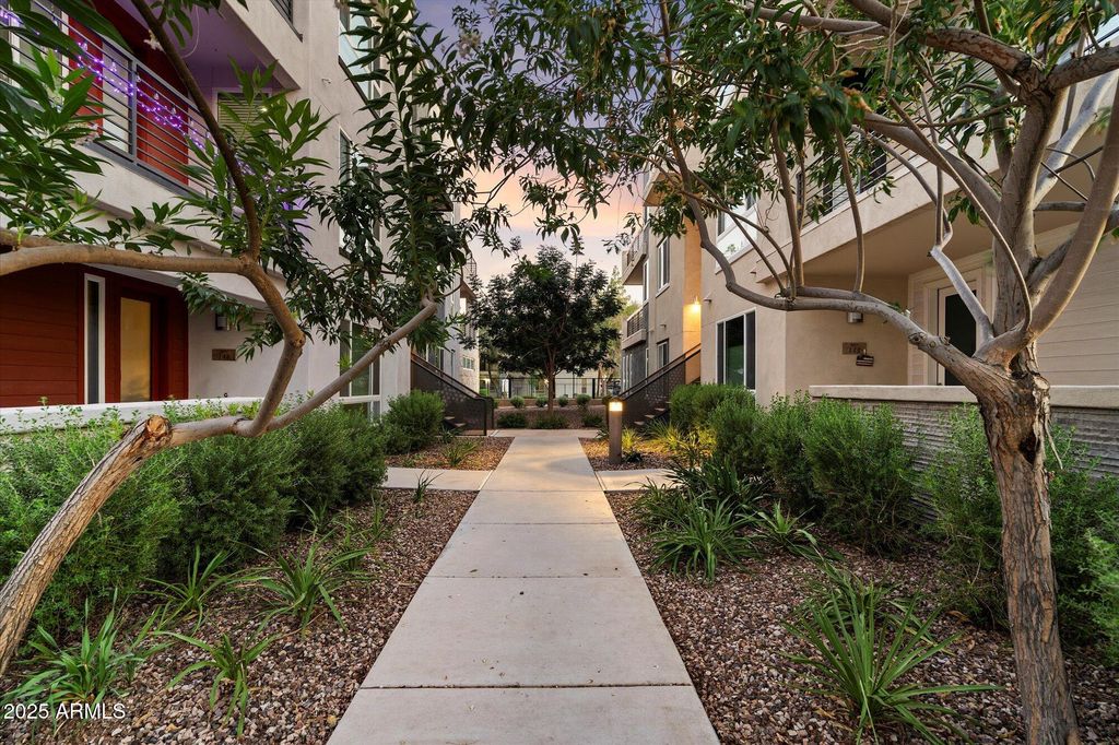 Photo of 1250 N Abbey Lane #245, Chandler, AZ 85226 (MLS # 6926738)