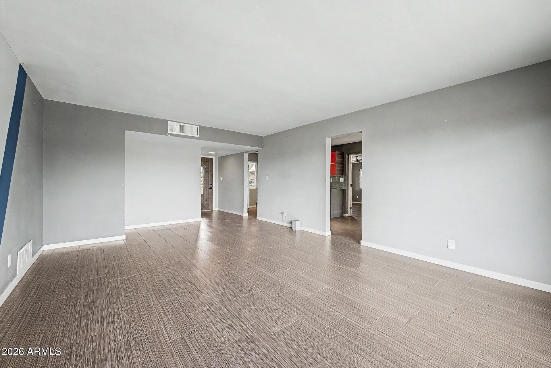 2116 N 68TH Place