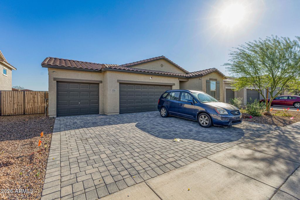 Photo of 735 W Racine Drive, Casa Grande, AZ 85122 (MLS # 6997335)