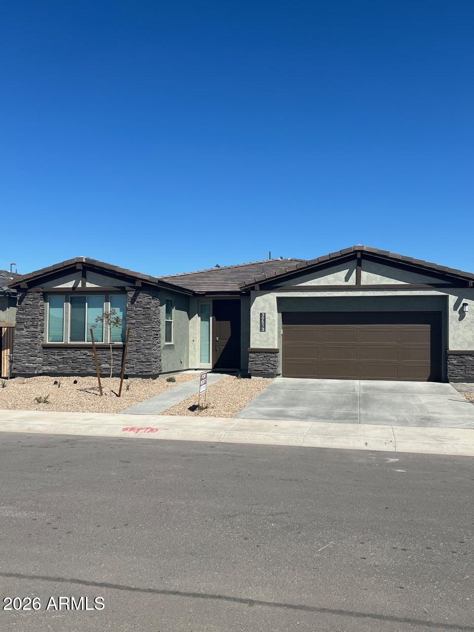 39513 N Hailey Lane