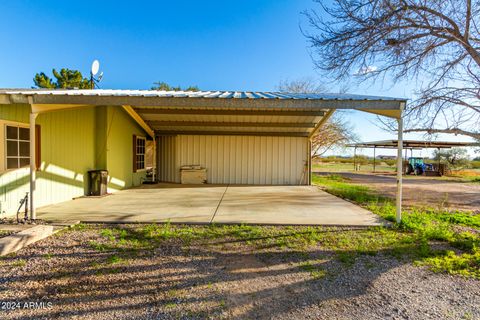 A home in Tonopah