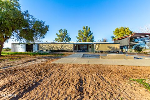 A home in Tonopah