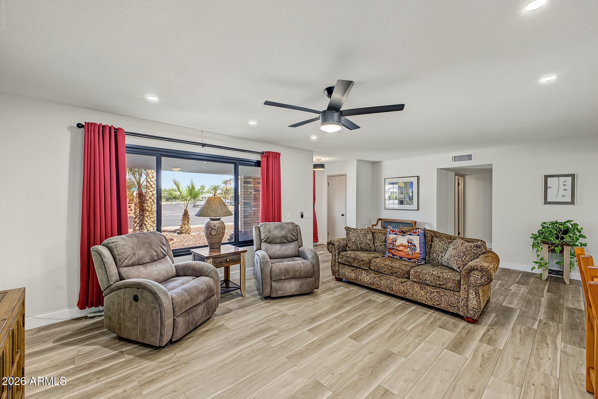 20418 N SKYLARK Drive