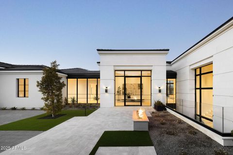 Photo of 6512 E Hummingbird Lane, Paradise Valley, AZ 85253 (MLS # 6907677)