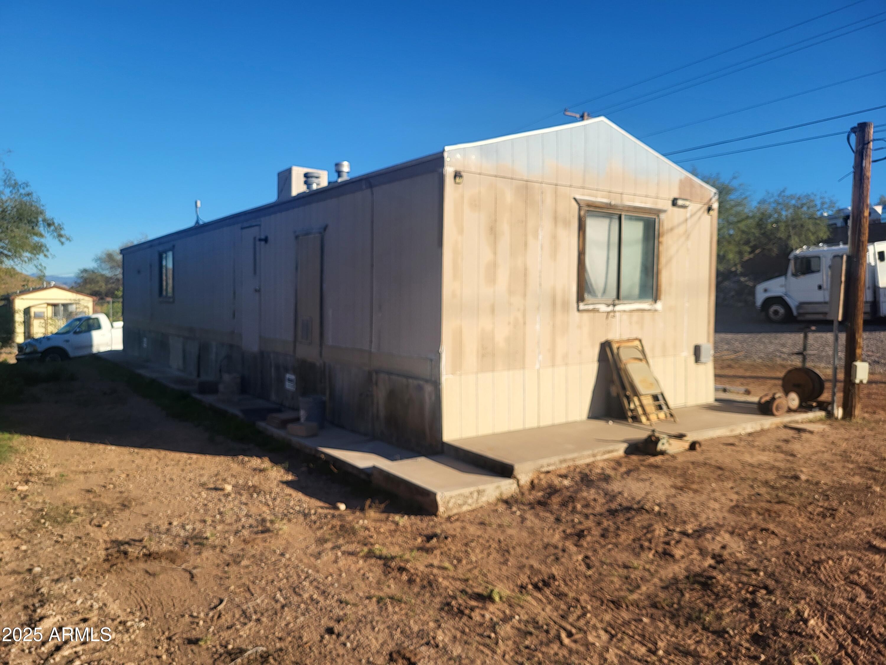 890 Calle Tomallo --