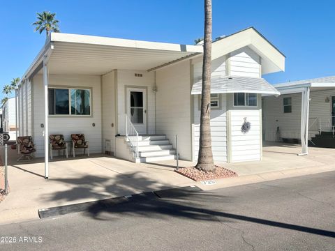 725 S EMERALD Drive Apache Junction AZ 85119