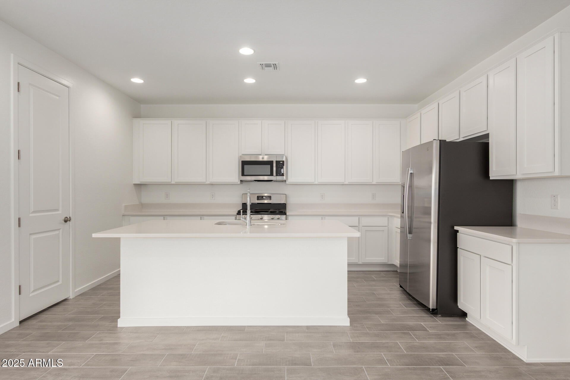 12370 W MARGUERITE Avenue