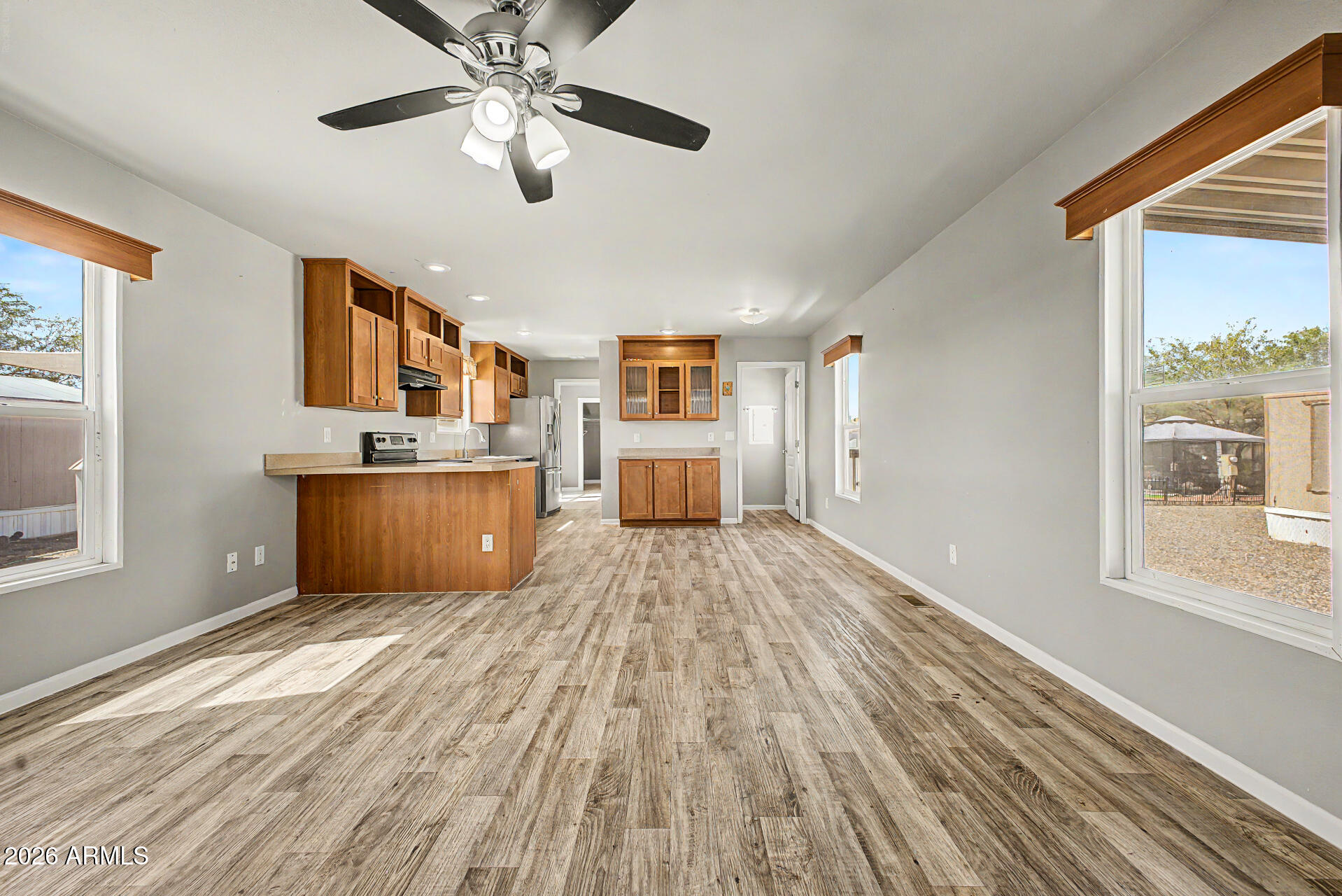 12721 W Greenway Road 207