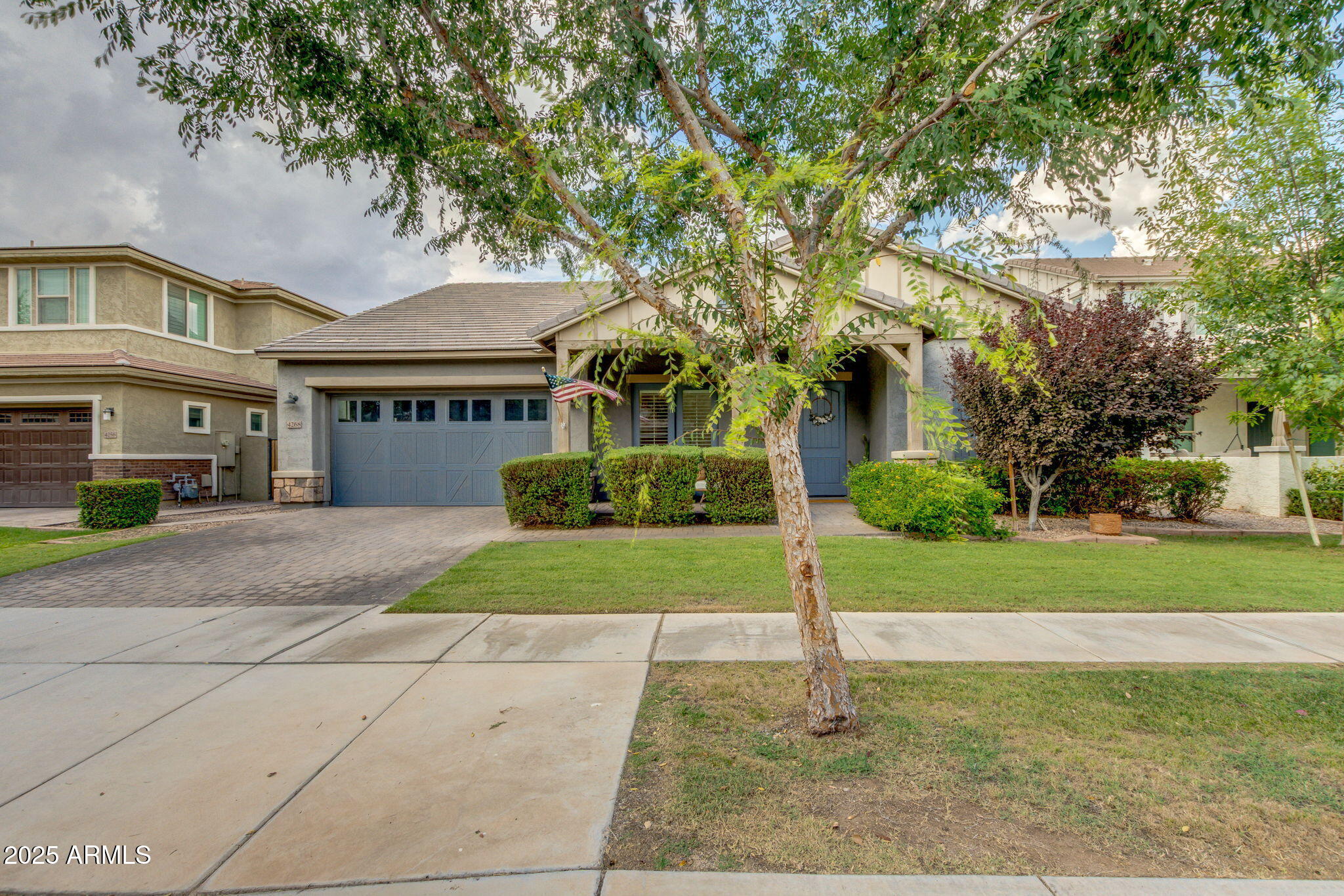 4268 E COMSTOCK Drive