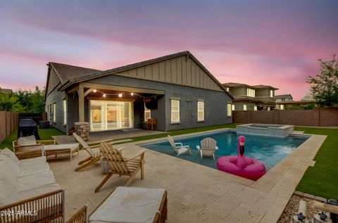 4268 E COMSTOCK Drive Gilbert AZ 85296