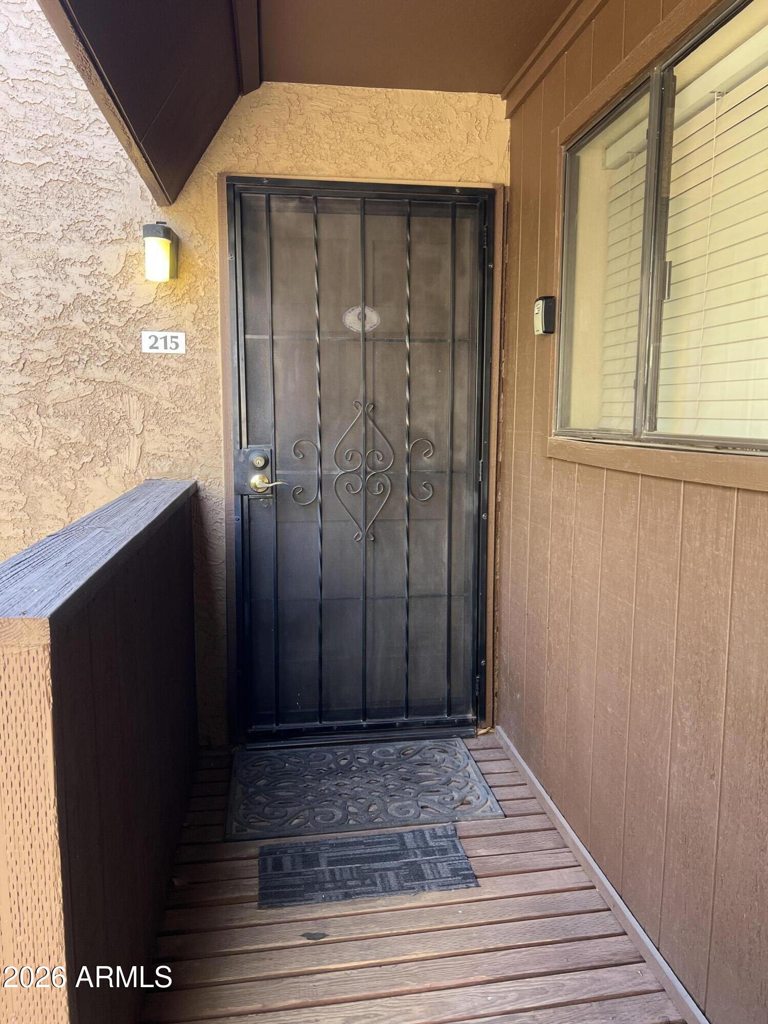 Properties 3 886 W GALVESTON Street 215