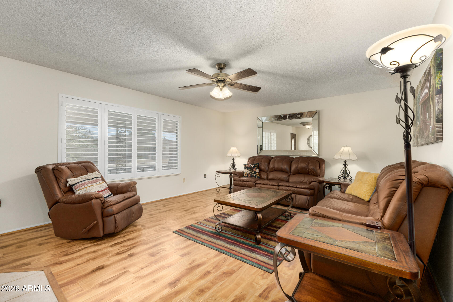 9404 W HIDDEN VALLEY Circle