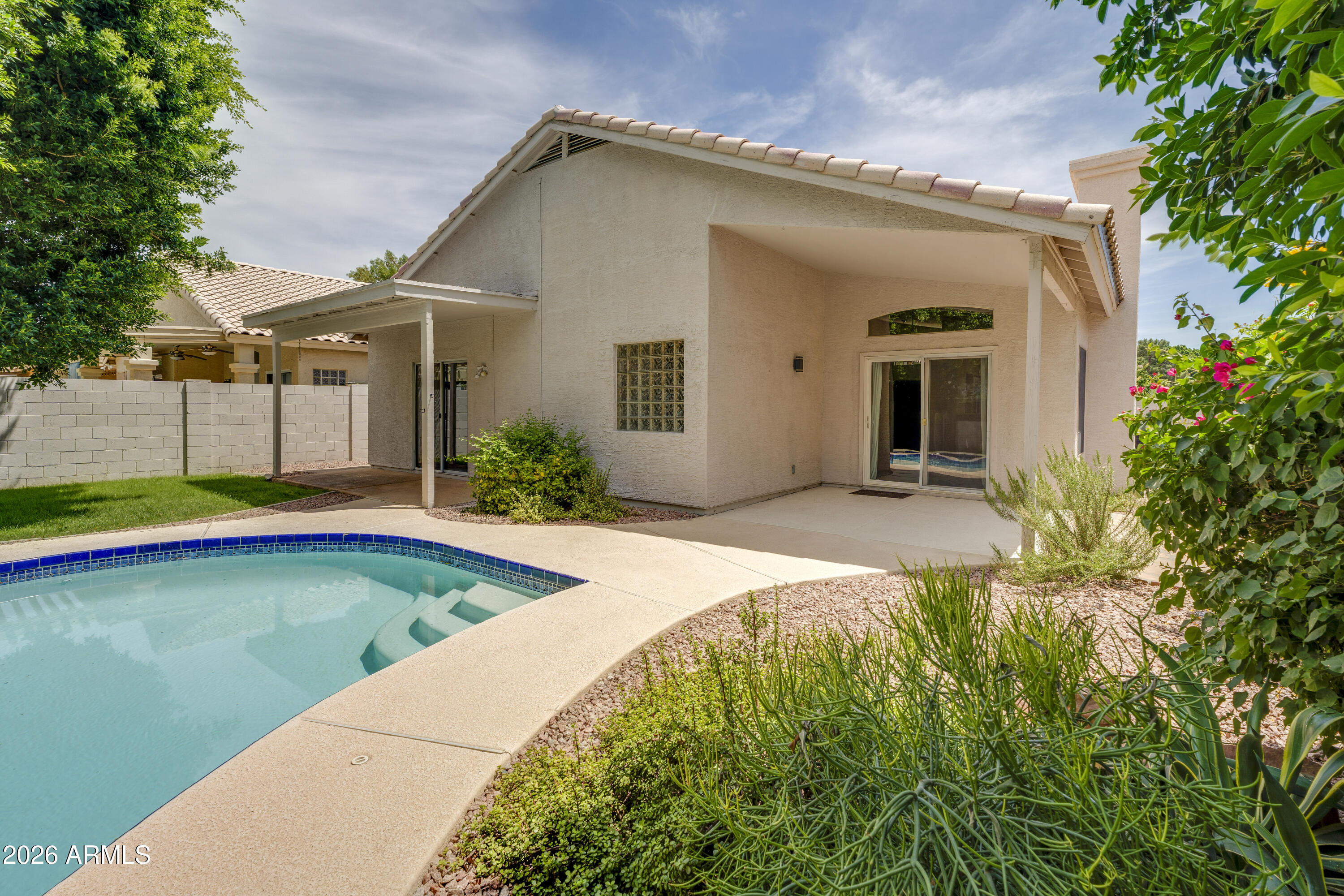 4330 N 32ND Place