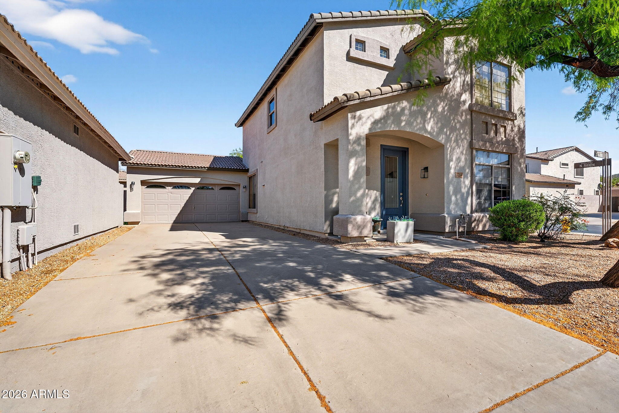 7264 E MELROSE Street