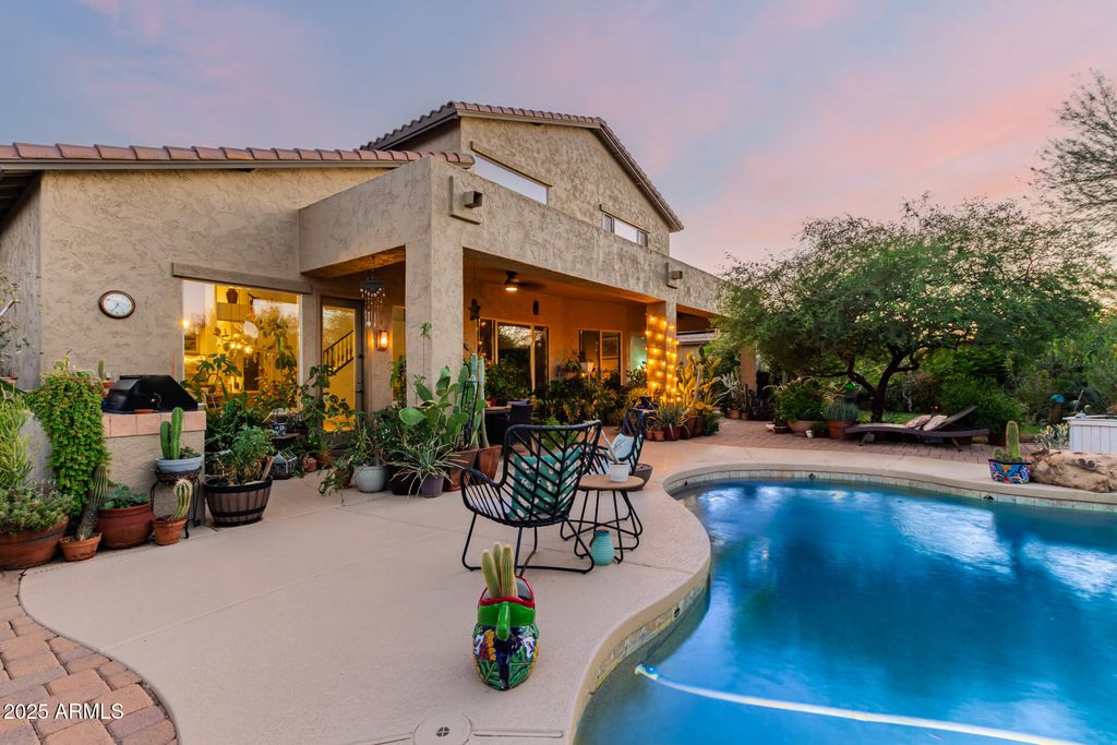 Photo of 26099 N 83rd Drive, Peoria, AZ 85383 (MLS # 6923830)